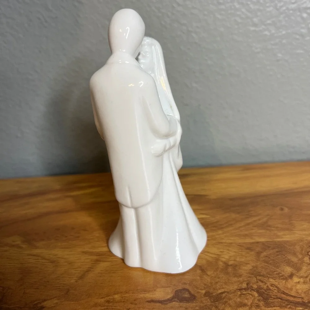 Vintage Wilton Wedding Cake Topper 5